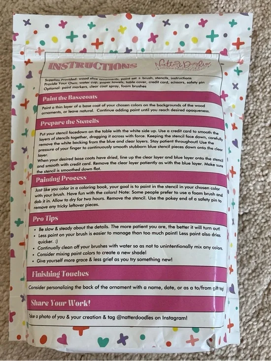 Paint Your Own Ornaments Kit - Wood Slice Set - Picture 2 of 3